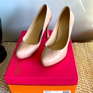 Kate spade tan pumps size 6